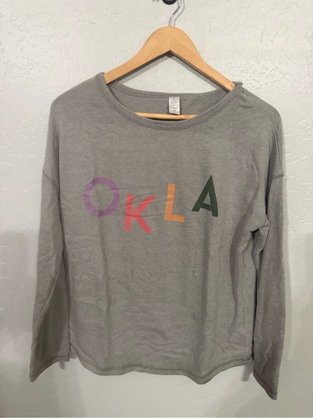 OKLA Multicolor Letter Graphic Gray Women’s Sweater